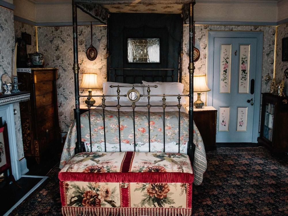 St Benedict - Victorian Bed And Breakfast Hastings Eksteriør bilde