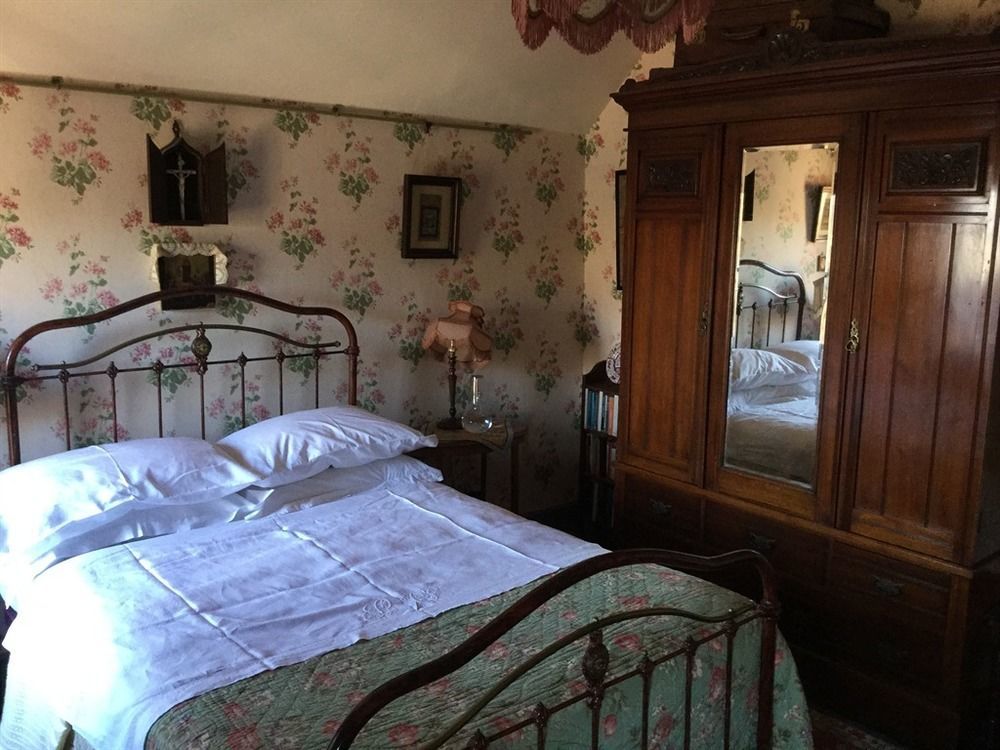 St Benedict - Victorian Bed And Breakfast Hastings Eksteriør bilde